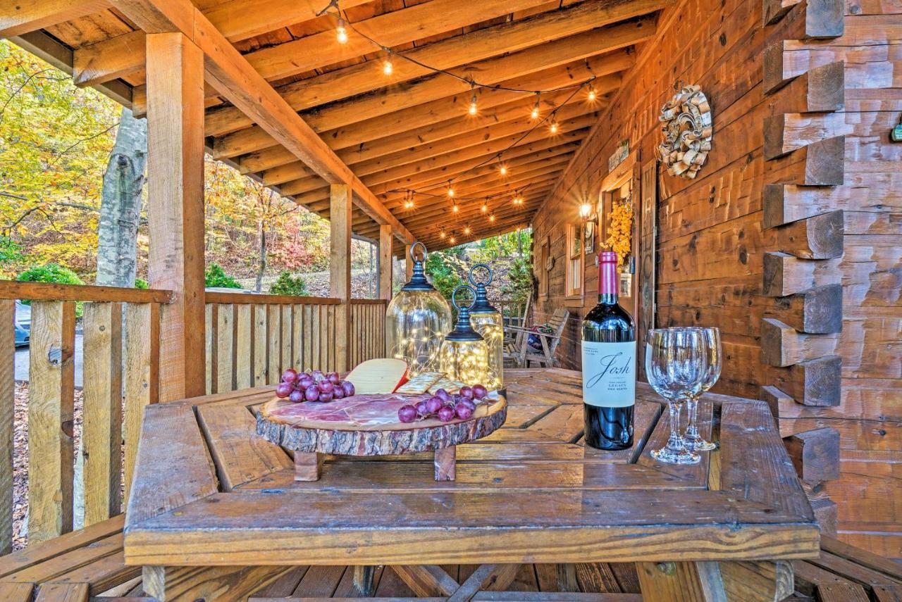 Grin N Bear It Cabin With Hot Tub And Fire Pit! Pigeon Forge Εξωτερικό φωτογραφία