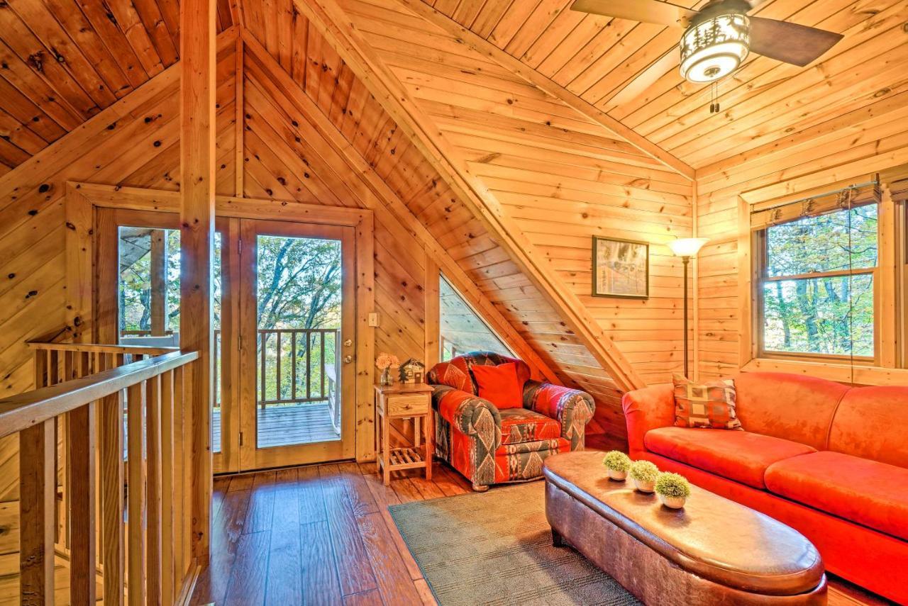 Grin N Bear It Cabin With Hot Tub And Fire Pit! Pigeon Forge Εξωτερικό φωτογραφία